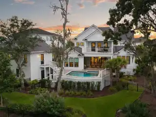 Luxury Coastal Living in a Spectacular Golf Course Location