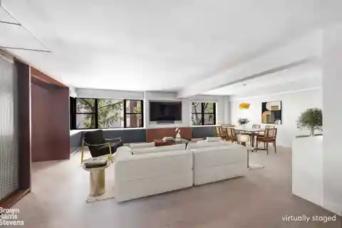 Move-In-Ready Loft Like Apartment