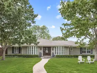 Beautifully Updated Home in the Meadows