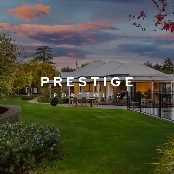 LUXURY LIVING IN GREYTOWN'S DRESS CIRCLE