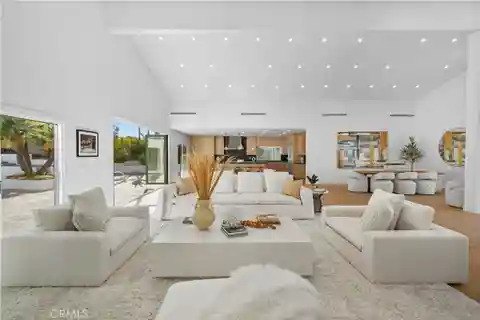 Immaculate Mini-Estate Designed for Modern Luxury Living