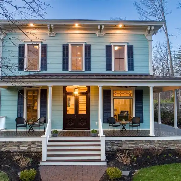 GRAND VILLAGE HOME