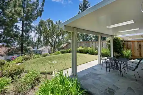 Bright and Modern Living Amid Rolling Hills