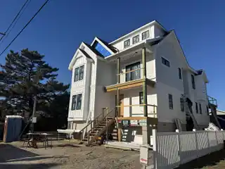 New Construction on the Peaceful North End of Avalon