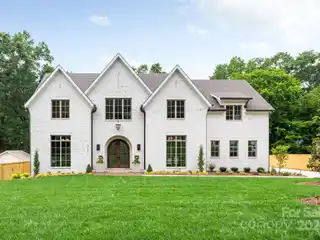 New Construction in Hot Lansdowne