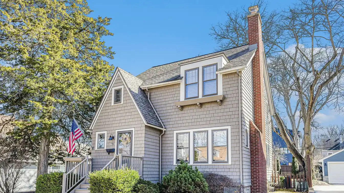 Charming Home in the Shadow of Michigan Stadium
