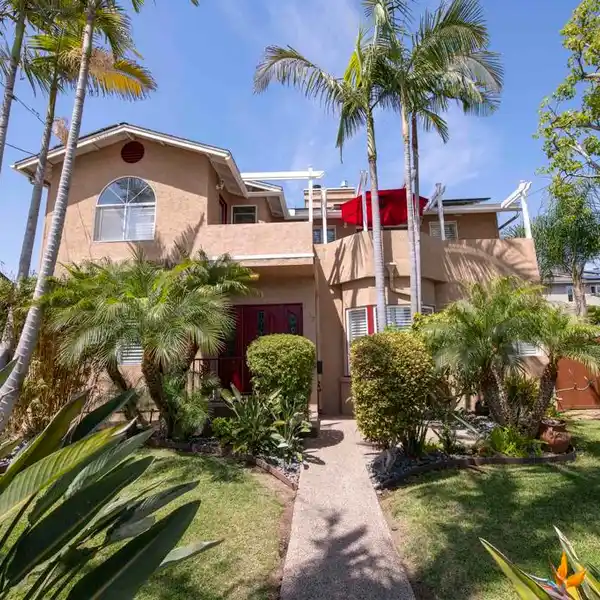 SERENE SANCTUARY ABOVE THE SHORES OF POINT LOMA