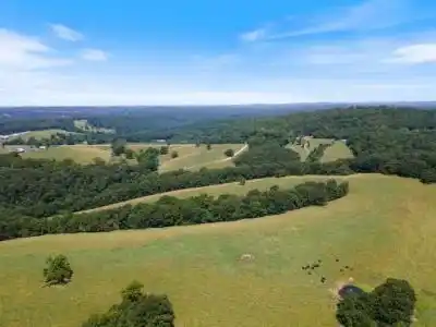160 PICTURESQUE ACRES