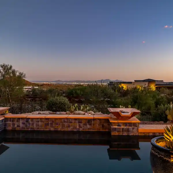 EXTRAORDINARY CUSTOM CANYON PASS HOME