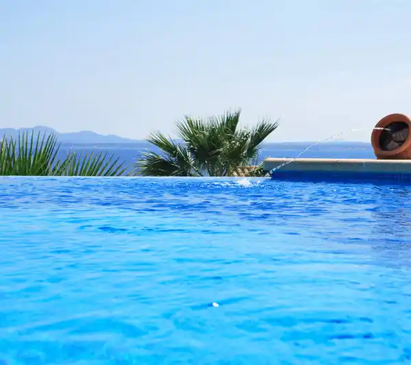 EXCELLENT VILLA WITH FABULOUS SEA VIEWS