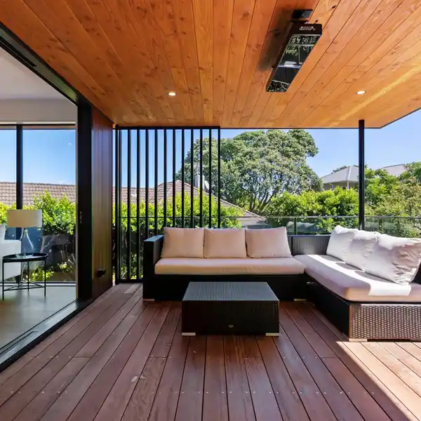 SUPERCHARGED LOW-MAINTENANCE APARTMENT LIVING