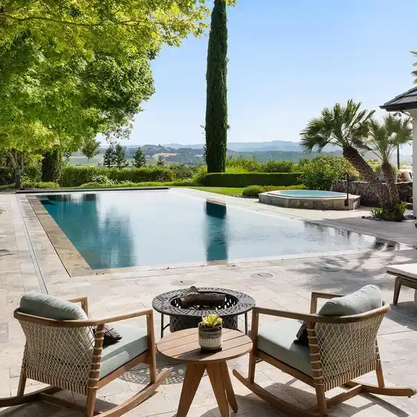 EXTRAORDINARY TEN-PLUS-ACRE ESTATE
