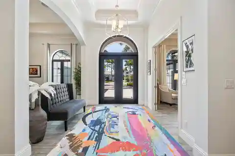 Graciously Appointed Home Sitting on the 9th Tee