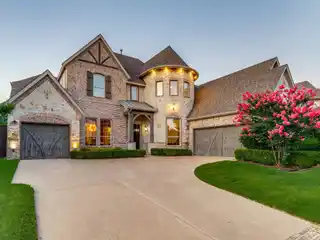 Impressive Home in Sought-After Park Place Estates