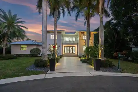 Masterpiece of Coastal Luxury in Sewall's Point