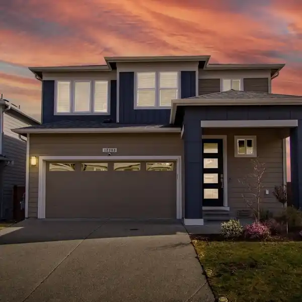 BETTER-THAN-NEW HOME IN REMMINGTON RANCH