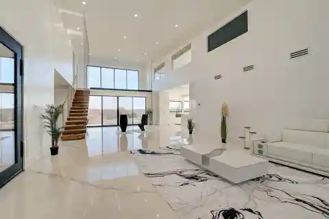 Architectural Brilliance Meets Luxury Living on 5 Acres