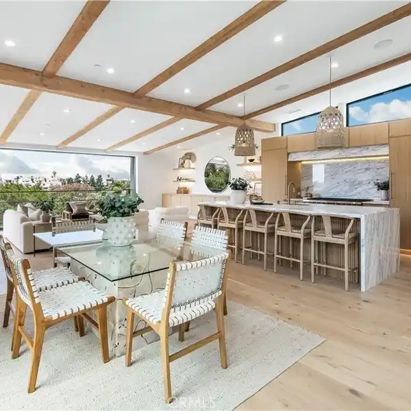 BRAND-NEW MODERN COASTAL RETREAT