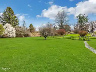 Pristine Property on a Backcountry Cul-de-sac