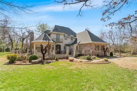 Custom Home in the Exclusive Gated Edinborough Pointe Community