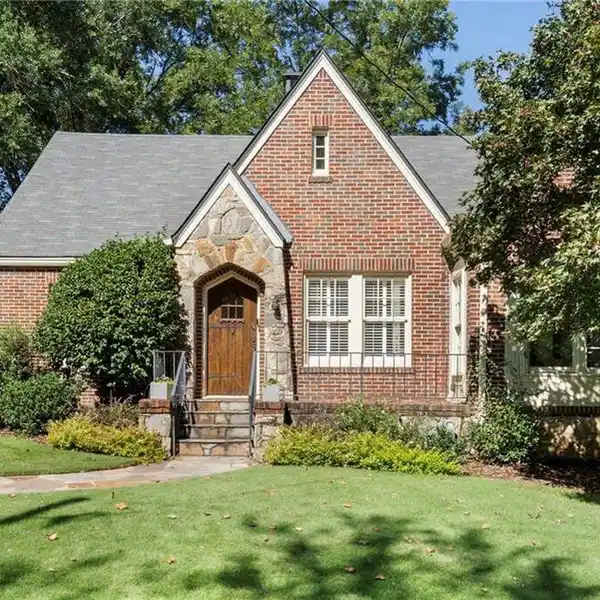 RENOVATED MORNINGSIDE GEM WITH TIMELESS ELEGANCE