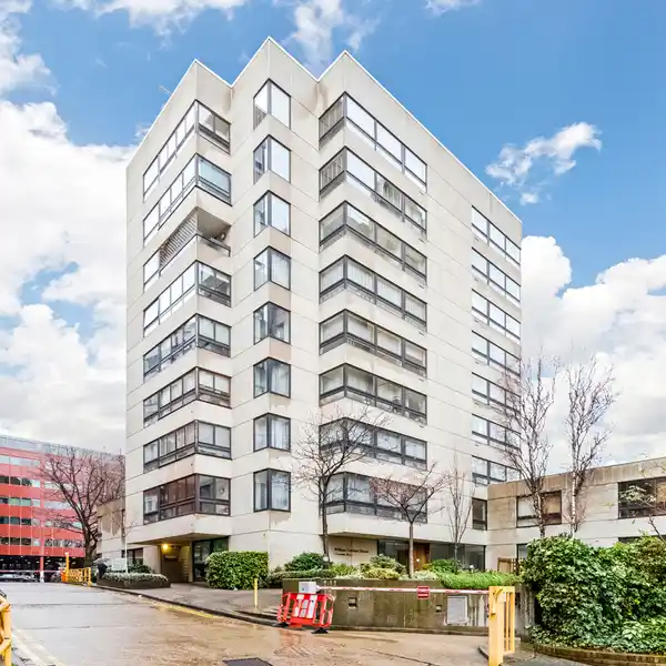 SOPHISTICATED URBAN LIVING WITH PRIVATE BALCONY