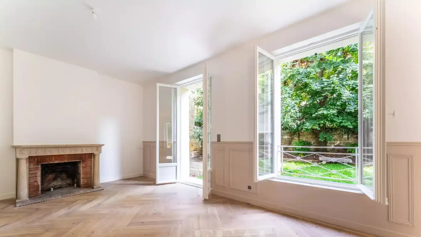 Entirely Renovated Private Mansion