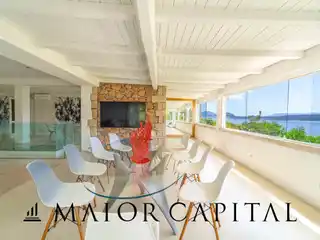 Punta Lada Villa with Stunning Views