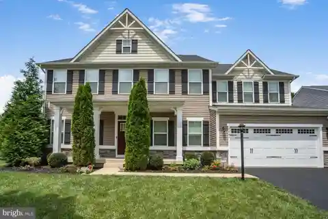 Luxurious Grand Craftsman Home