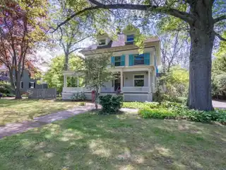 Downtown Amherst Estate with Detached Studio