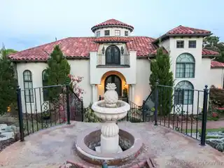 Mediterranean-Style Showcase at the Entrance to Signal Hill