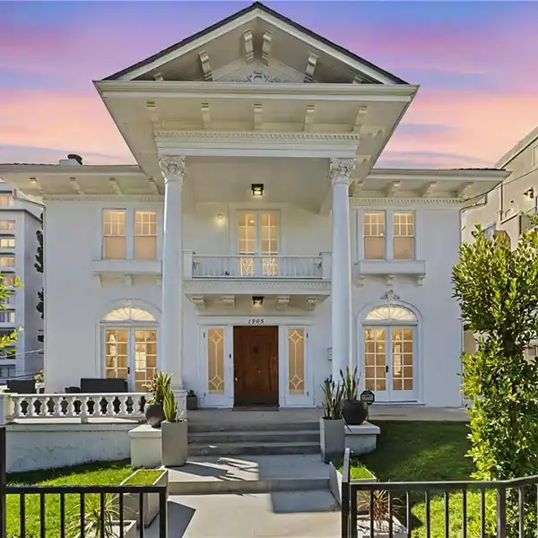 DISTINGUISHED NEOCLASSICAL REVIVAL RESIDENCE IN WHITLEY HEIGHTS