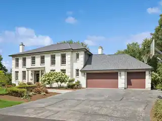 Jaw-Droppingly Remodeled Residence