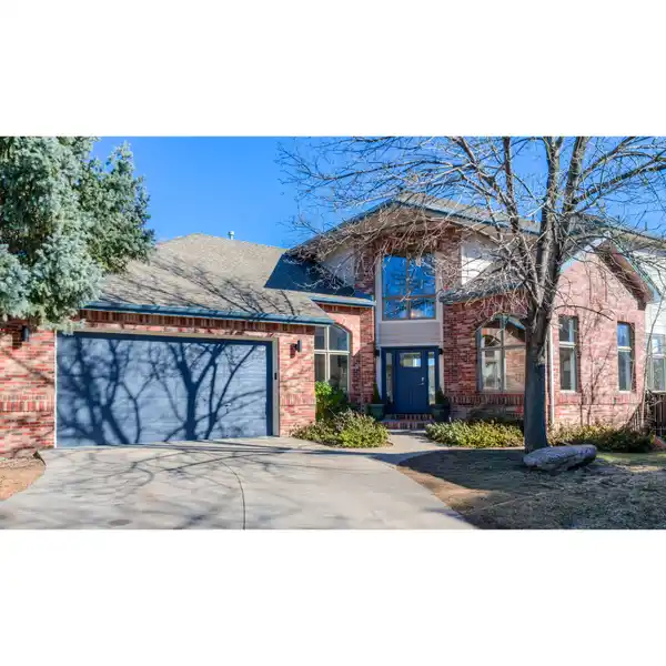 COMPLETELY TRANSFORMED BEAUTY IN FOUR MILE CREEK