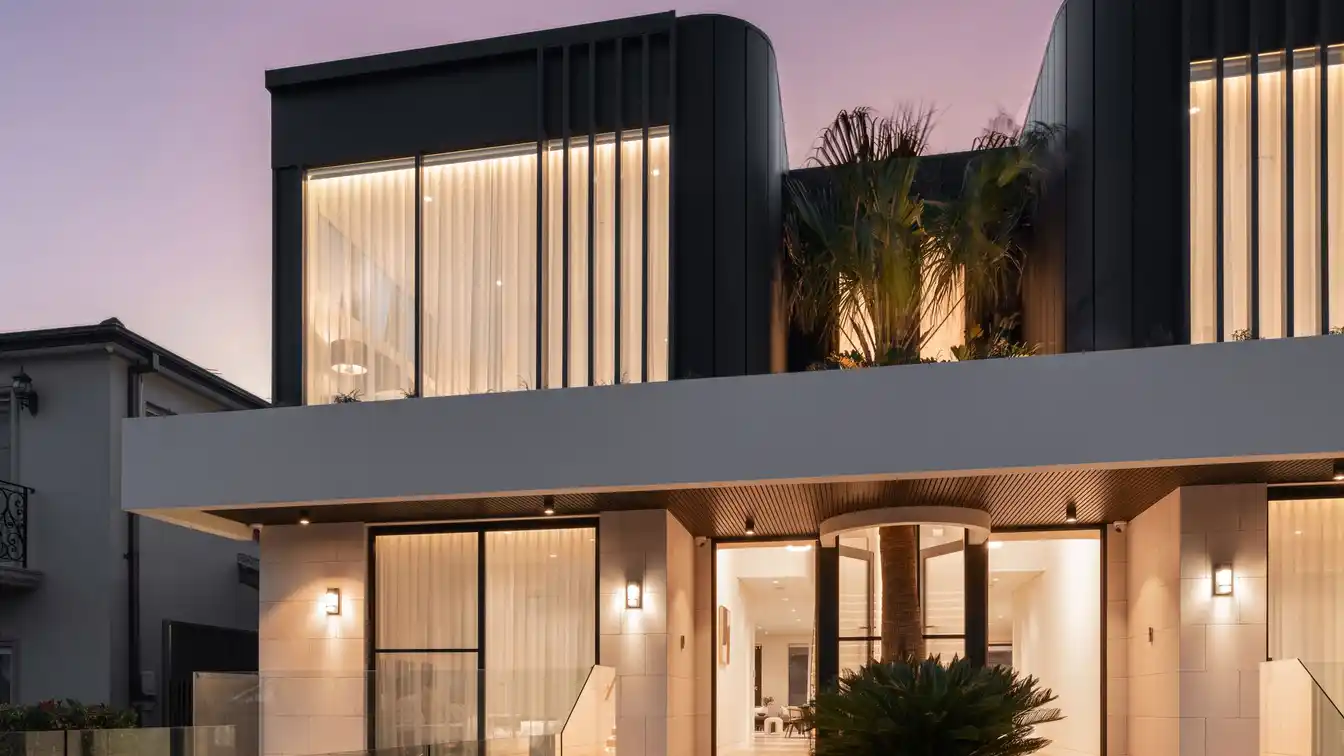 Impressive Blend of Luxury Finishes and Innovative Design