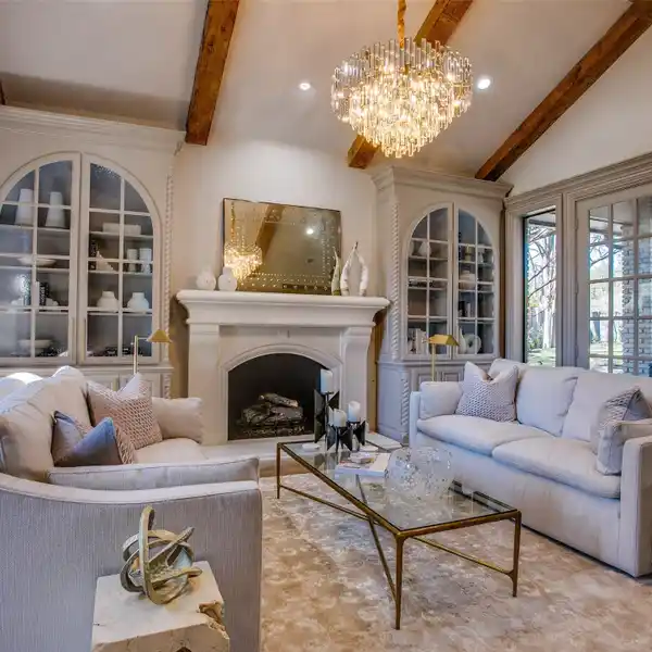 PRIVATE OASIS IN PRESTON TRAIL