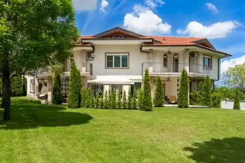 Classic Family House for Sale in Dragalevtsi