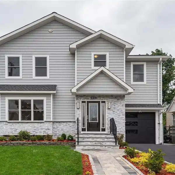 AMAZING NEW COLONIAL STYLE HOME