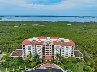 Exquisite Property with Breathtaking Views