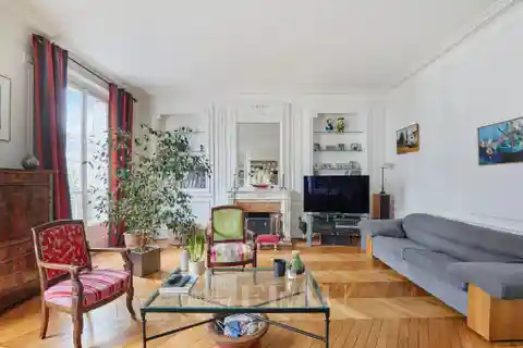 Beautifully Detailed Luxury Apartment