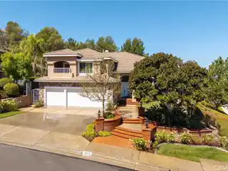 Elegance and Comfort in Anaheim Hills
