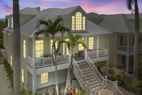 Turnkey Gem in Village by the Sea