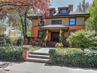 Prairie Style Home in Coveted College Hill Location