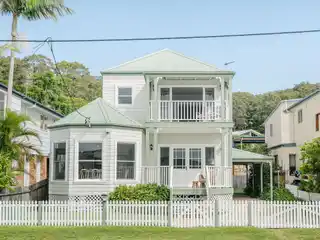 Quintessential Bayside Cottage