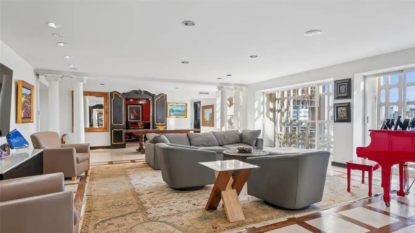 Iconic High Rise by Renowned Architect