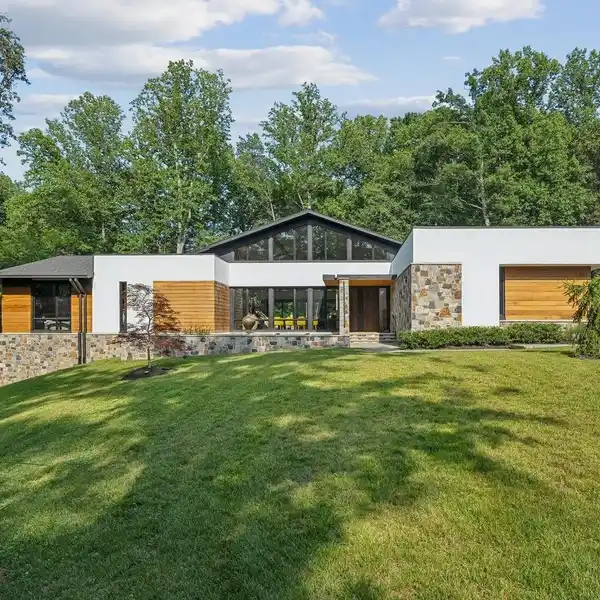 AWARD-WINNING CONTEMPORARY RESIDENCE ON TWO-PLUS BEAUTIFUL ACRES