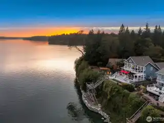 Waterfront Sanctuary with Panoramic Views