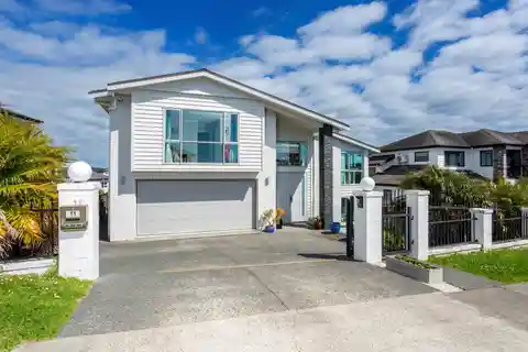 Elevated Elegance with Grand Architectural Flair