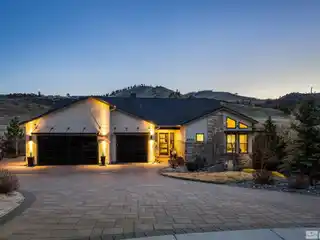 Immaculate Custom Home in Caughlin Ranch