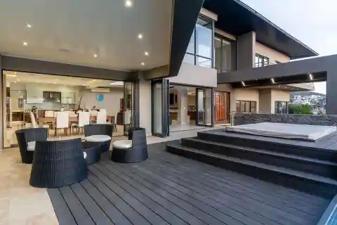 Contemporary Haven with Amazing Views
